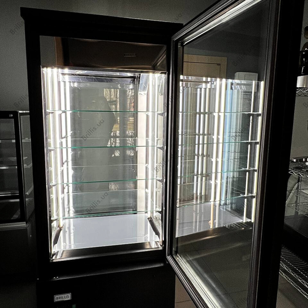 Кондитерська вітрина BRILLIS DN4-SY-R290 DN4-SY-R290 фото